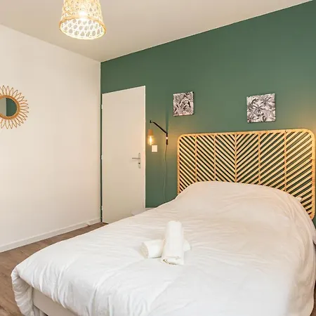 Fontaines De D'agen Centre Netflix Proche Parking Gratuit Valence (Tarn-et-Garonne)