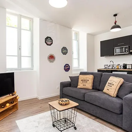 Fontaines De D'agen Centre Netflix Proche Parking Gratuit Appartement *