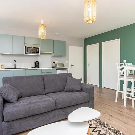 Fontaines De D'agen Centre Netflix Proche Parking Gratuit