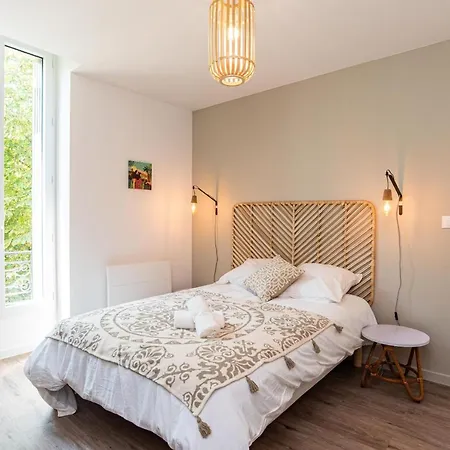 Fontaines De D'agen Centre Netflix Proche Parking Gratuit *