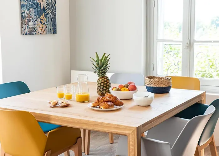 Fontaines De D'agen Centre Netflix Proche Parking Gratuit * Valence (Tarn-et-Garonne)