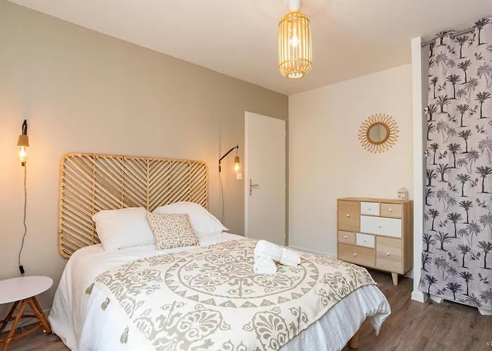 Fontaines De D'agen Centre Netflix Proche Parking Gratuit Апартаменты Valence (Tarn-et-Garonne)