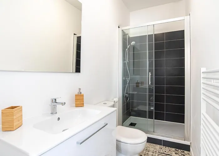 Fontaines De D'agen Centre Netflix Proche Parking Gratuit Апартаменты